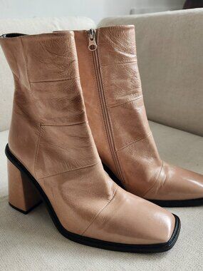 L'Intervalle Tan Leather Block Heel Ankle Boots - Sz 41 (approx. US 10)